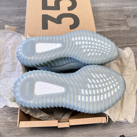YEEZY 350 V2 SALT 🔥 - Picture 6 of 6
